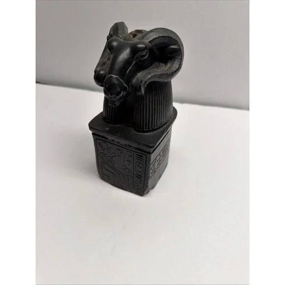 Vintage MMA Museum Repro Egyptian Ancient Ram's Head Seal Desk Paper Weight