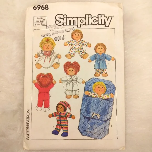 Simplicity 6968 Wardrobe for 16