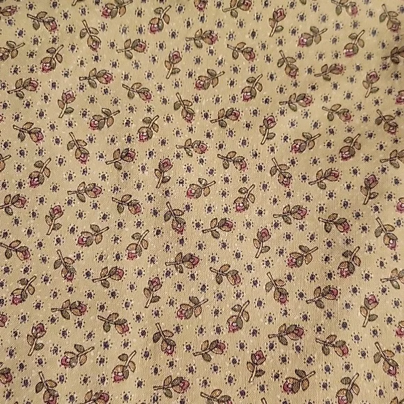 Cotton Green floral fabric 1 YARD Tan Red Green Black