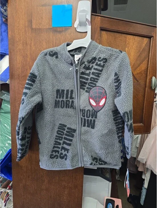 5t brand new spiderman, fleece jacket item 119G2
