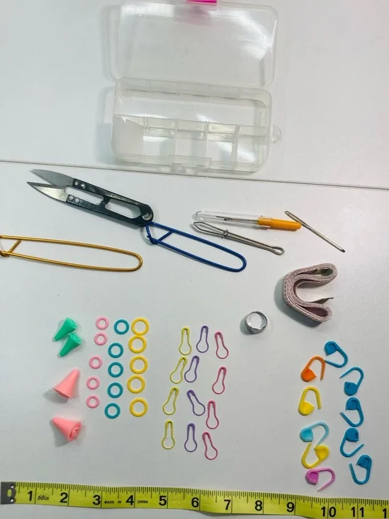 NEW Knit Notions Kit w/ Scissors, Knitting Tools, Colorful Stitch Markers +CASE