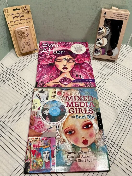 MIXED MEDIA BOOKS AND TOOLS BUNDLE