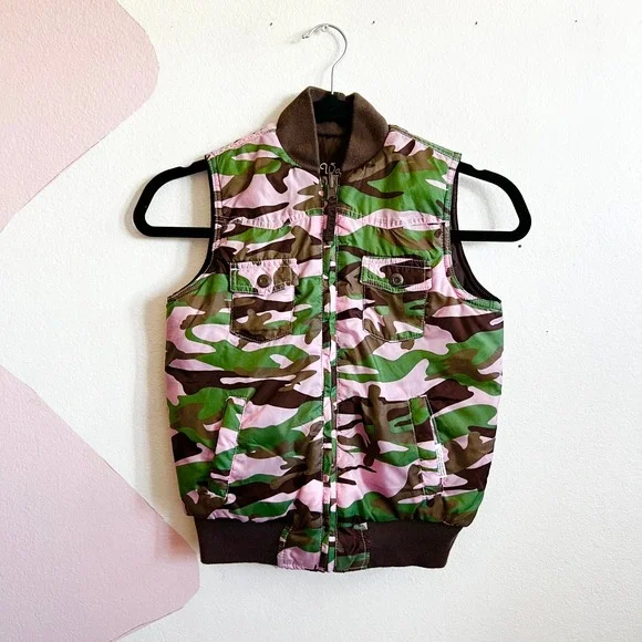 Walls Camo‎ Puffer Vest Size Youth Medium Pink Western Outdoors