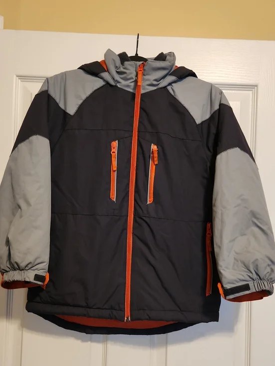 Childrens Place Insulated Hooded Snow/Ski Jacket, Kids Medium (7/8)