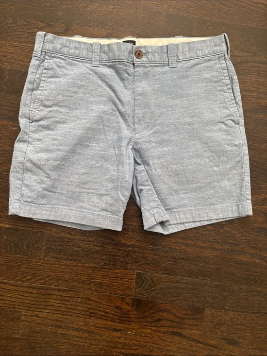 J. Crew Men's Heathered Light Blue Flat Front Shorts