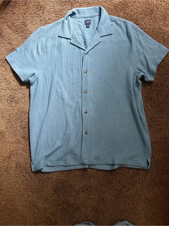 J. Crew Light Blue Short Sleeve Button-Down Shirt with small defect