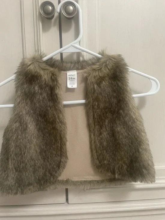 Faux Fur Vest, Size 24 months, LIKE NEW