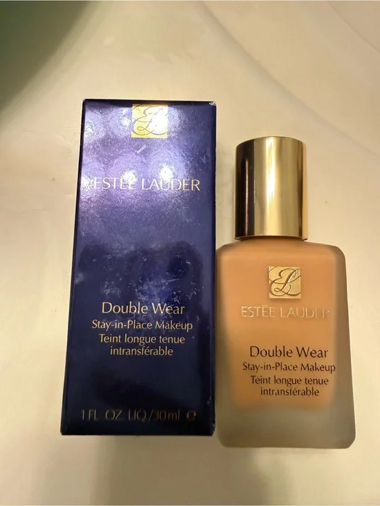 Estee Lauder Double Wear Stay-in-Place Makeup - Warm Beige