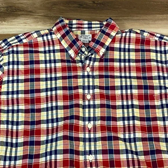 J. Crew Shirt Mens XL Tailored Summer‎ Plaid Short Sleeve Button Down Shirt XL