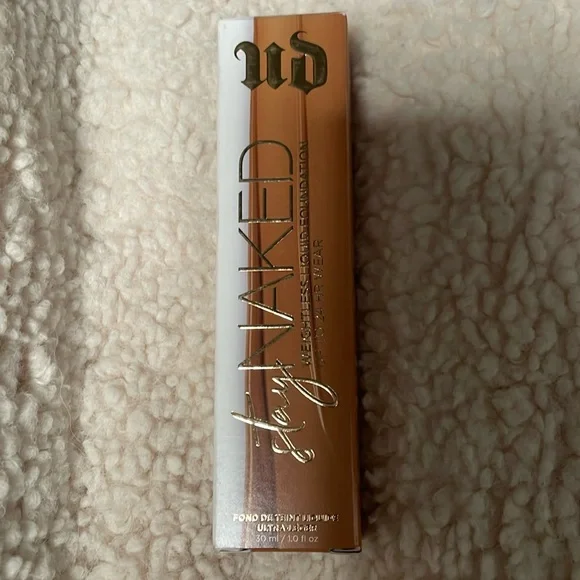 NEW urban decay stay naked weightless liquid foundation Shade 60CG