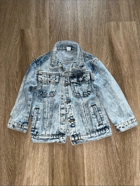 SHEIN Light Blue Acid Wash Denim Jacket for Kids