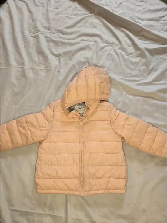 Old navy girls puffer coat