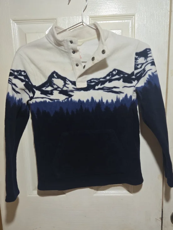 Cat & Jack Navy and White Mountain Print Pullover Jacket
