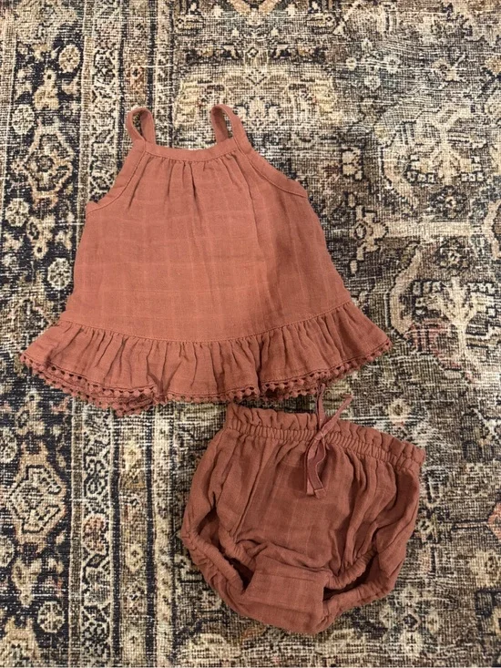 Jamie Kay Rust Mauve Baby Two-Piece Ruffle Tank & Bloomers Set 3-6months