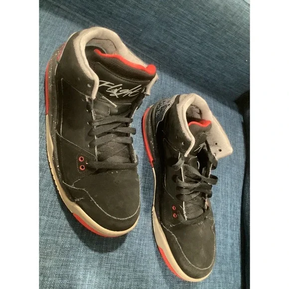 Size 8.5 - Jordan Flight Origin Bred