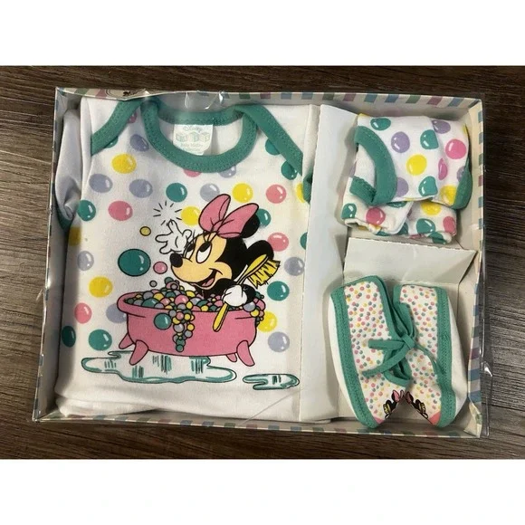 Y2K Vintage Disney Babies Size NB Minnie Mouse Boxed Gift Set Outfit And Socks