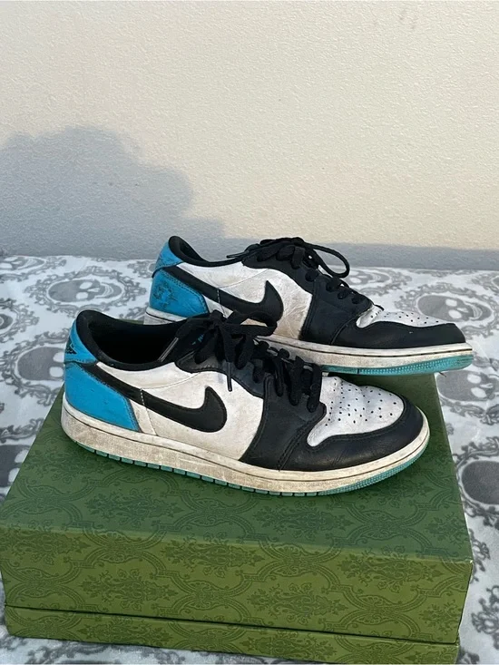 Jordan Men’s Low-Top Sneakers — Black, White & Blue