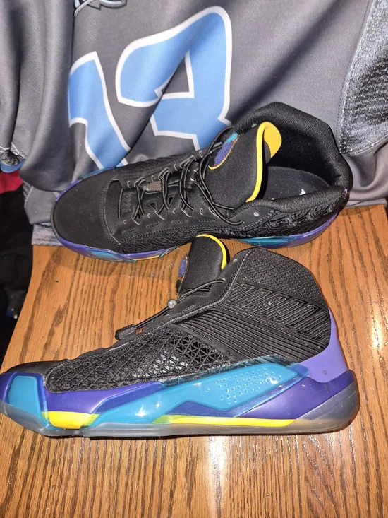 Air Jordan xxxviii Aqua