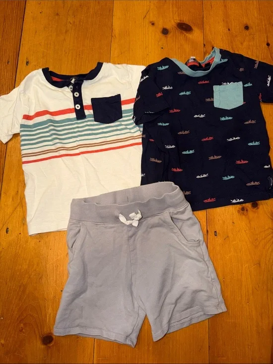 3 PC Set Kids Crew Neck Tees Navy Aqua & White and gray Shorts