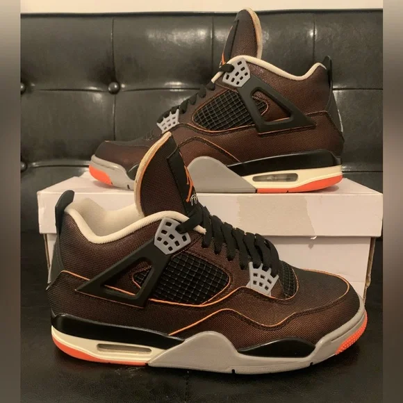 Jordan 4‎ ‘Starfish’
