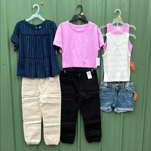 Girls T-Shirts Shorts Tank Tops & Jeans Pants 7-Piece Set Size L