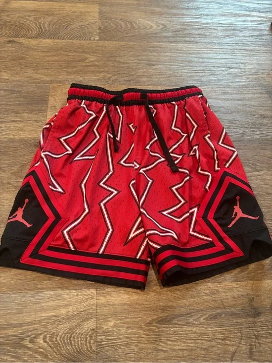 Jordan Dri-FIT Air Diamond Shorts Red Black Print 6.5” Mens Medium Basketball