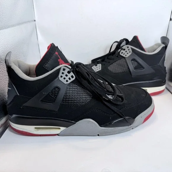 Nike Air Jordan 4 Retro Bred 2019 Mens Size 11 Black Red Cement 308497-060
