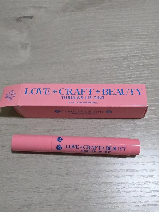 LOVE+CRAFT+BEAUTY Tubular Lip Tint in New Wave Nude In Cassatte Crush