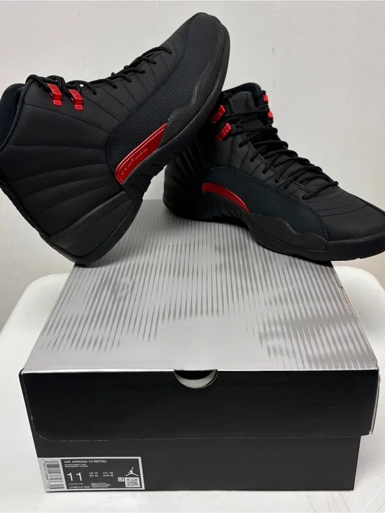 Jordan 12 Retro Bloodline (CT8013-003), Size 11