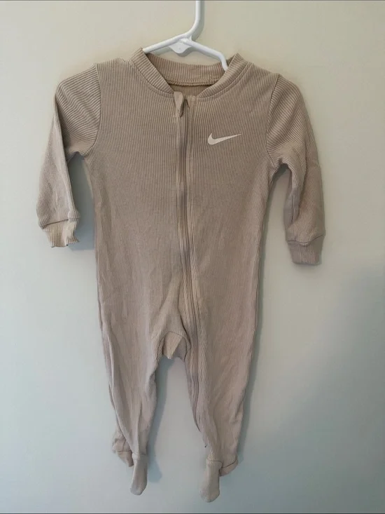 Nike Beige Ribbed Footed One-Piece Hoodie-Style Zip
