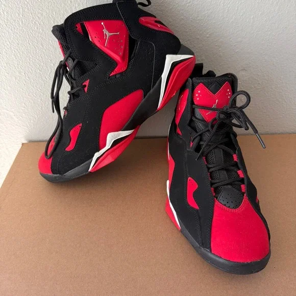Jordan True Flight Black Red White Basketball Shoes CU4933-001 Mens Size 9