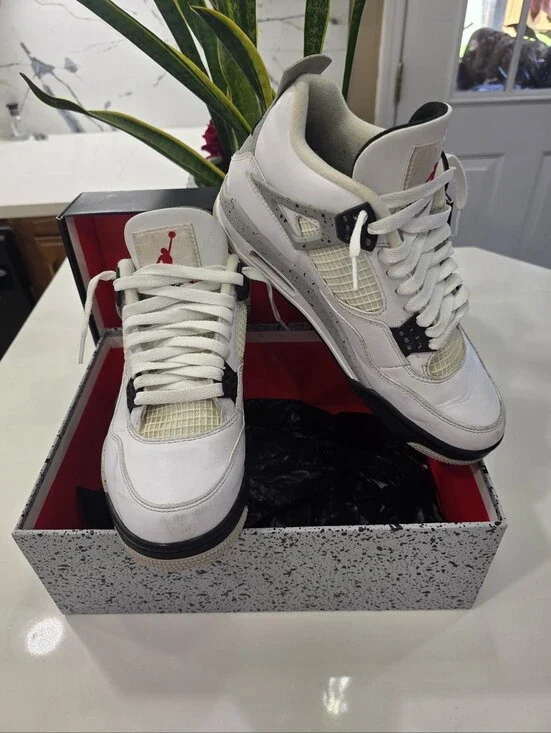 Nike Air Jordan 4 Retro OG Cement White Fire Red Black| Men's 8.5 w/ Box