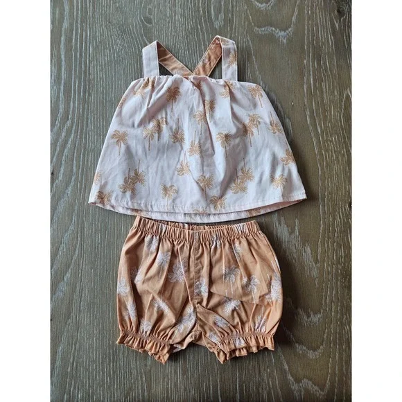 Carter's baby girl‎ outfit 3 mos