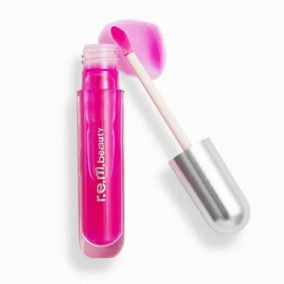 R.e.m Beauty Essential Drip Glossy Balm in Strawberry Soda