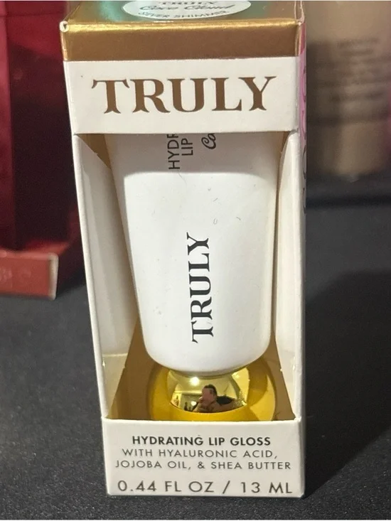 TRULY Hydrating Lip Gloss — White & Gold Packaging