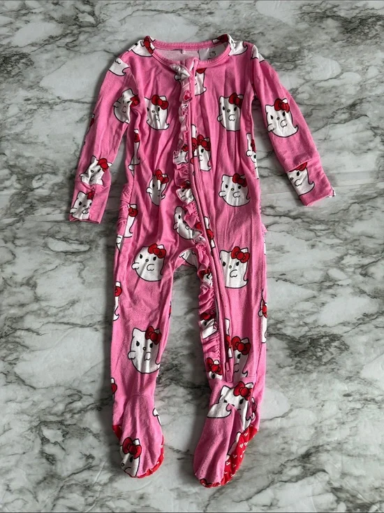 Posh Peanut Halloween Hello Kitty Footies