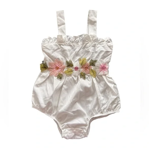 SHEIN White Baby Apparel Floral Bubble NWOT 12-18 Months 4 0580