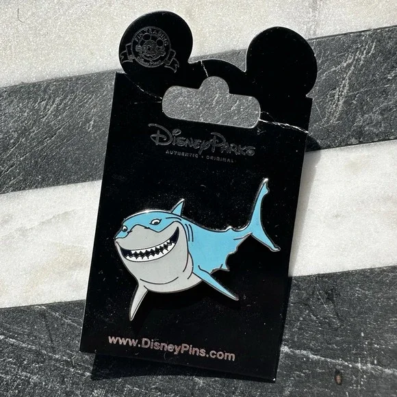 Disney Parks World Land Finding Nemo BRUCE Shark Single Trading Pin - NEW