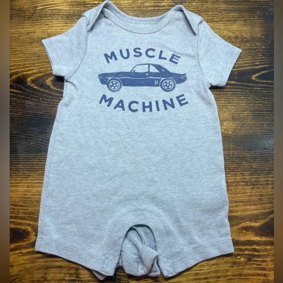 Old Navy Gray Muscle Machine Romper Size‎ 3-6 Months