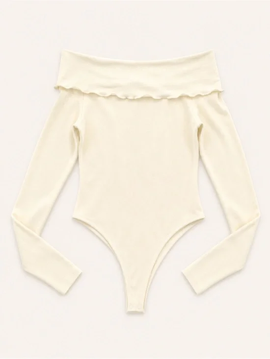 Le Lis Collection Cream Off-the-Shoulder Ribbed Bodysuit | Size Small
