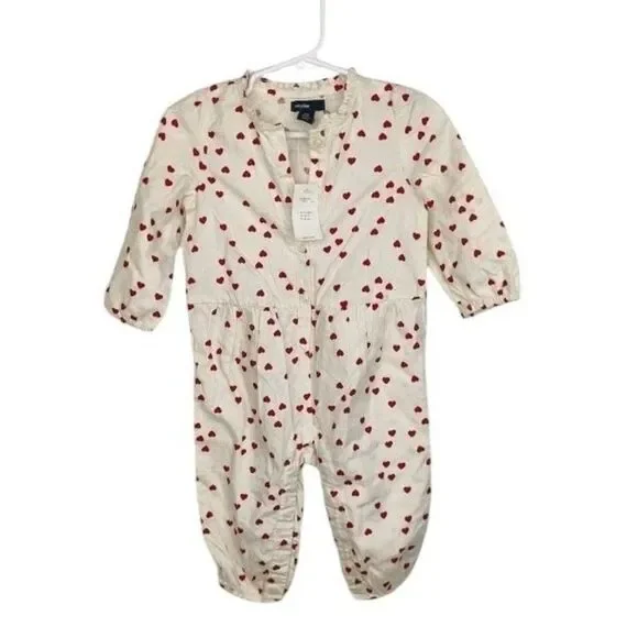 babyGap 6-12 Months Hearts Love Long Sleeve Onesie Ivory and Red