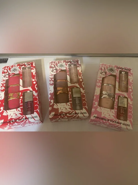 Siyiping Women's Lipstick & Lip Gloss Set - Pink Shades