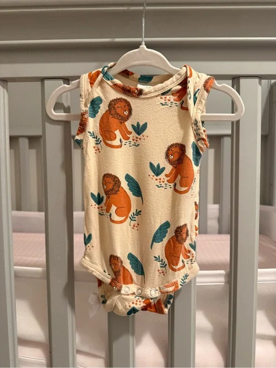 Cream Lion Print Sleeveless Baby One-Piece