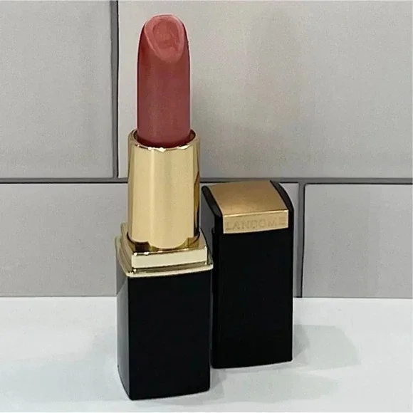 Lancôme Nectaire Rouge Superbe Lipstick