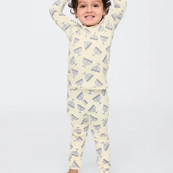 GAP Kids Cream and Blue Menorah Pajama Set Hanukkah