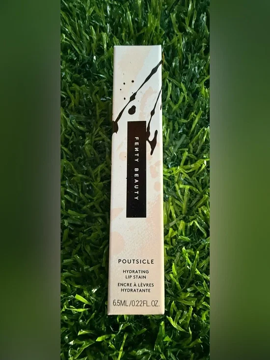 Fenty Beauty Poutsicle Hydrating Lip Stain - Fuchsia Wife
