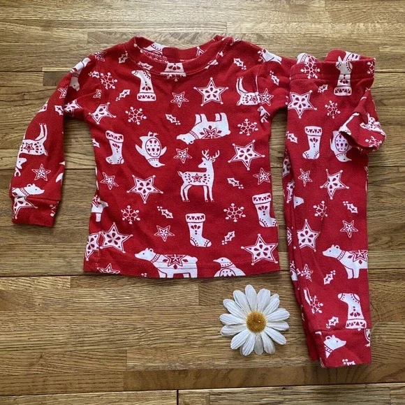 Carter's Christmas Pajamas Size‎ 6 Months