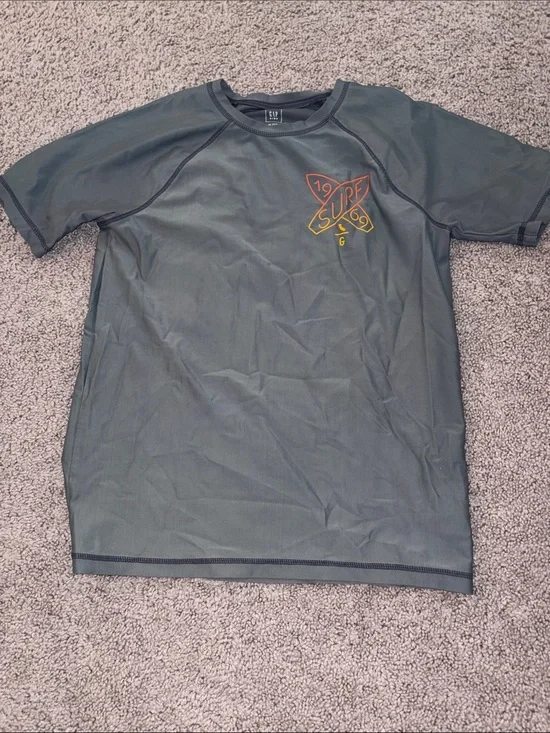 GAP Gray Surf Graphic Boy’s Short-Sleeve Rash Guard