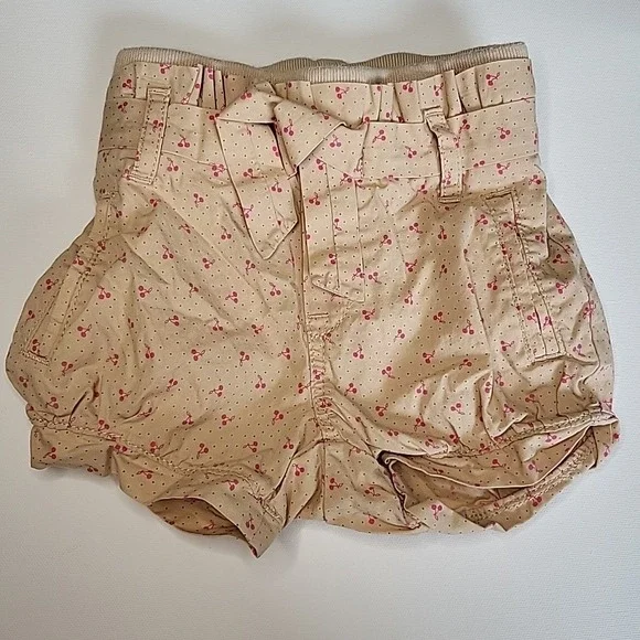 GAP Beige Shorts with Pink Cherry Print