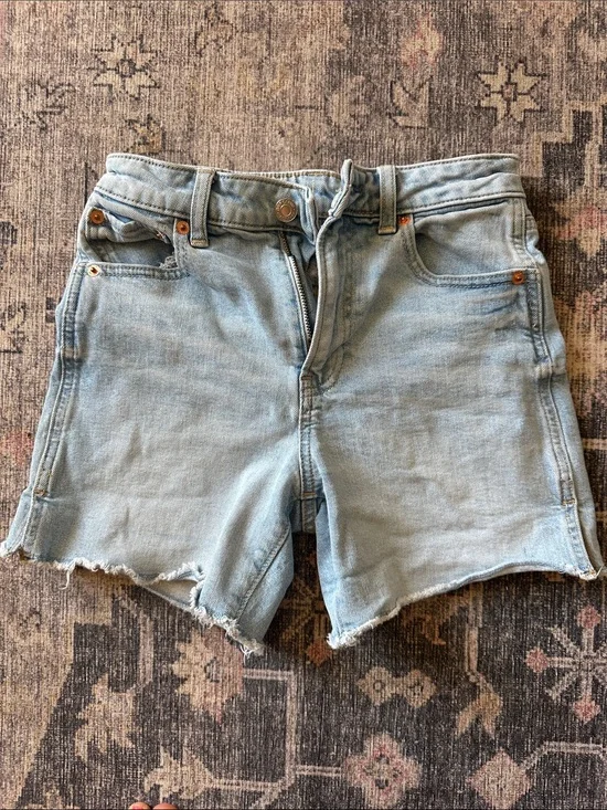 GAP Light Wash Denim Frayed Hem Shorts